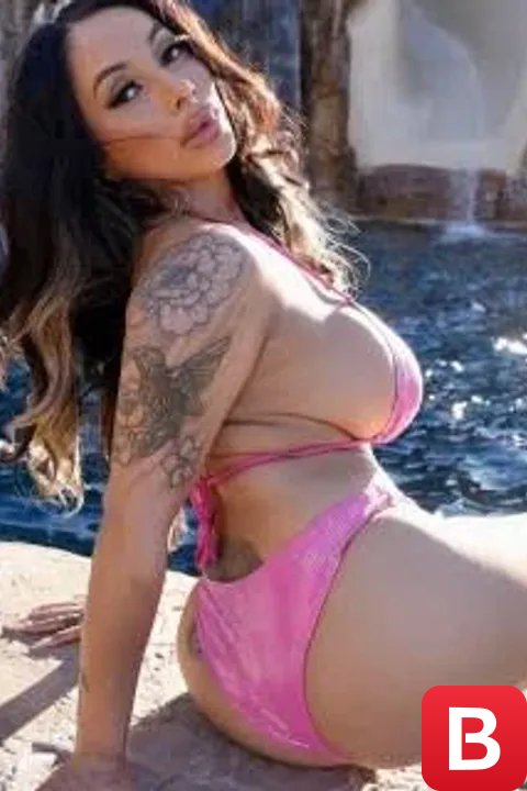 Ceren Balatçık Escort Fotoğrafı 2